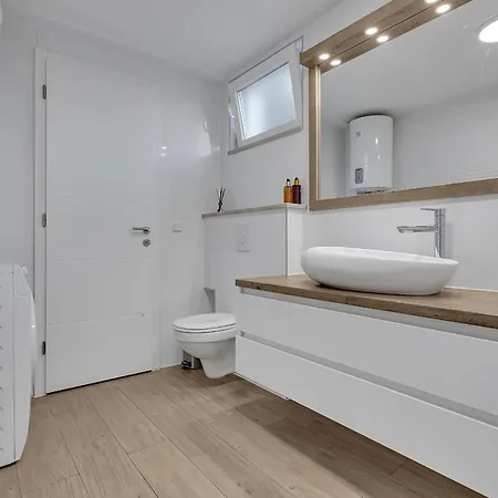 Joy Apartman