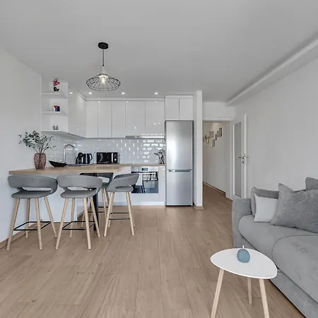 Joy Apartman Makarska